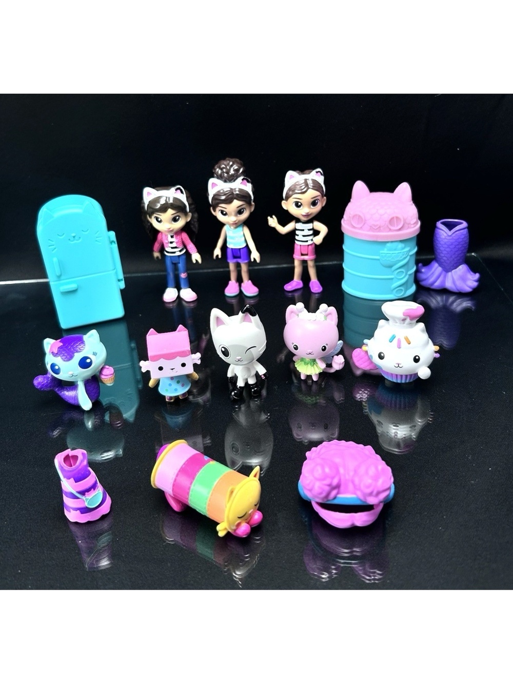 DreamWorks Gabby’s Dollhouse Figures Accessories Pillow Cat Pandy Paws